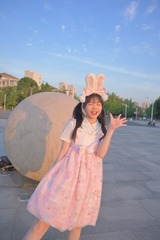 DA7F08D4-B8DA-4D76-BDEB-028BCFAB44AD/L0/001