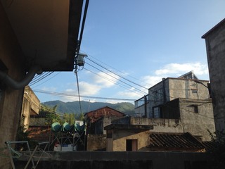 B6CEA5F4-B168-453B-83D5-C33B1AA471EA/L0/001
