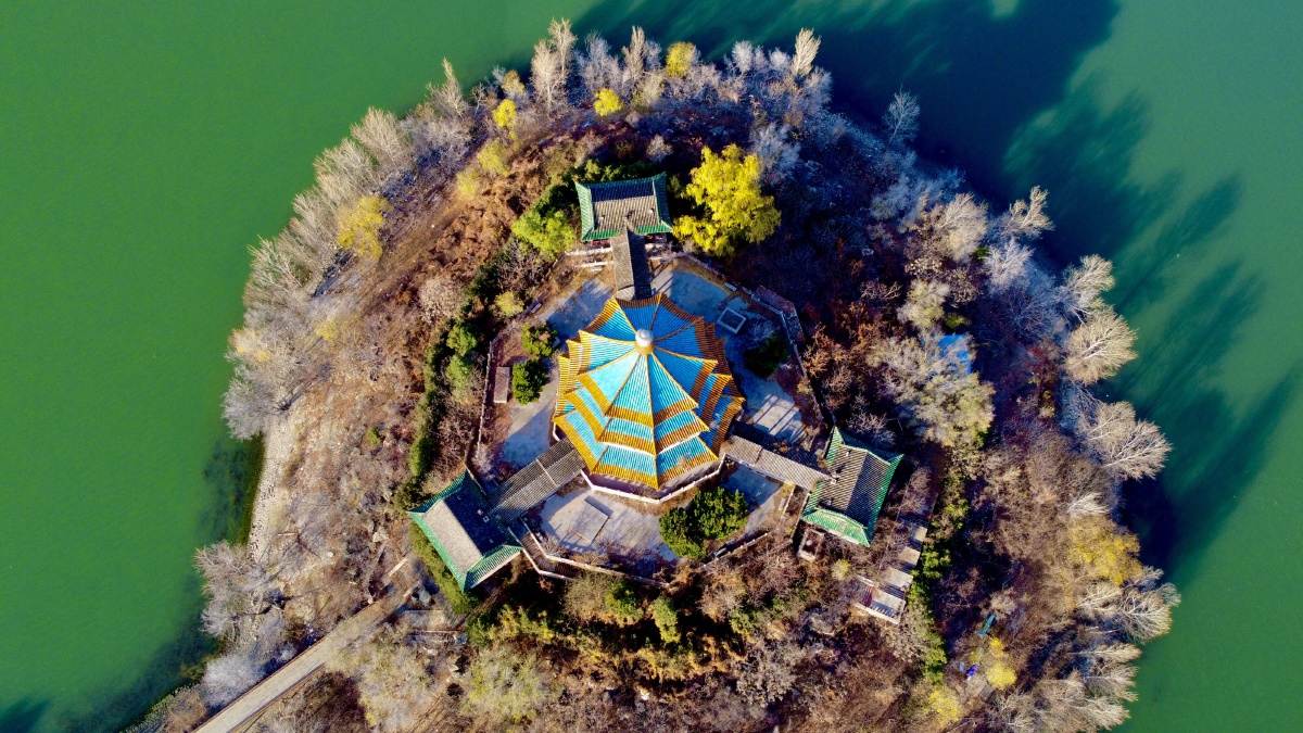 风光大疆建筑色彩航拍北京十三陵水库湖心岛#碧水亭阁还没有人打赏,快