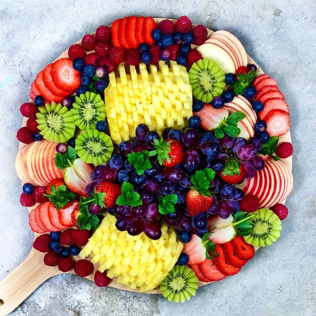 把美食摆出花样,先让好吃的变成了好看的,真是养了眼,开了胃