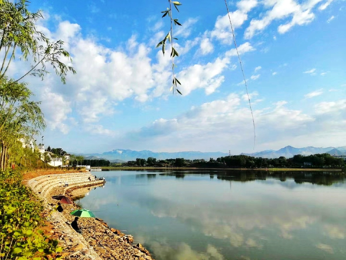 瀛湖公园风景美如画