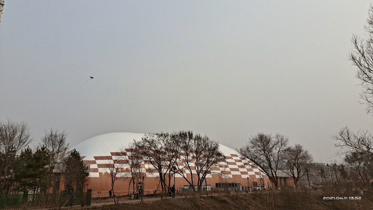 椭圆型建筑