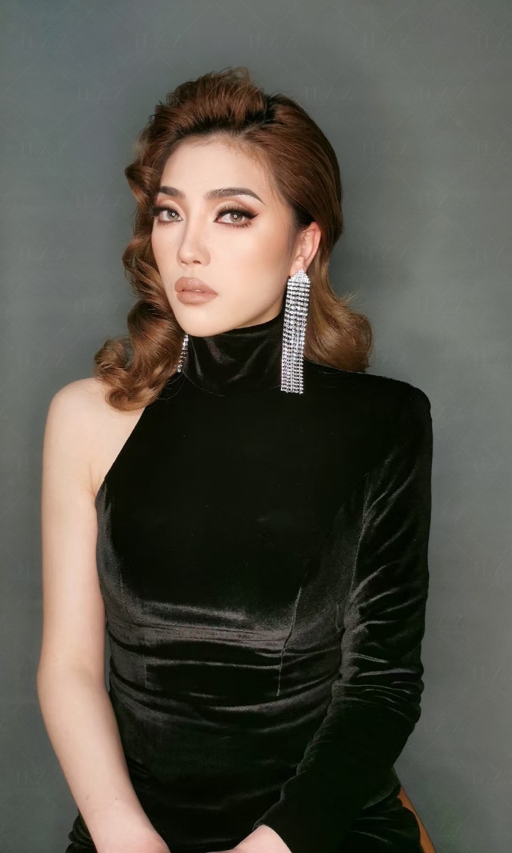 复古摩登女郎妆造