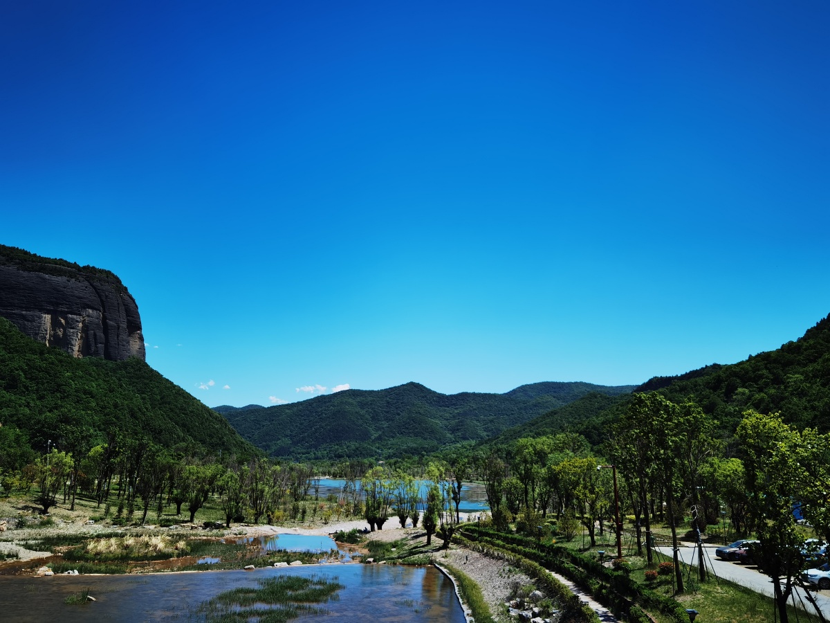 万里晴空,重峦叠嶂. - 欣歆轩冉 - 图虫