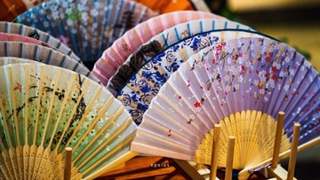 8F2472F6-6F65-4640-A33F-437CE77D2E5D/L0/001
