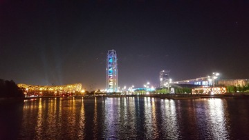 800742