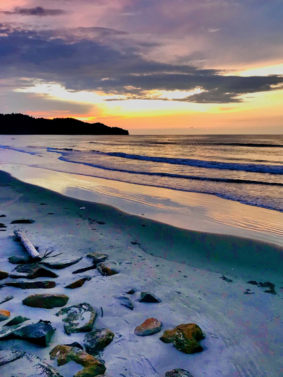 亚庇·海滩落日