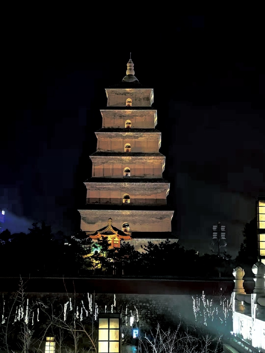 西安大雁塔夜景实拍