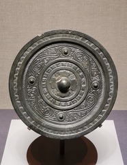 1768318
