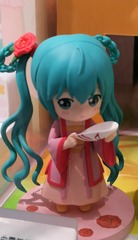 1772533