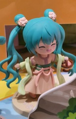 1772532
