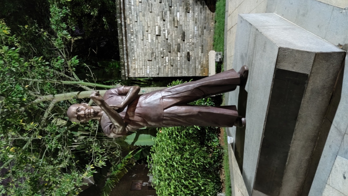 南海罗村孝德湖叶问塑像