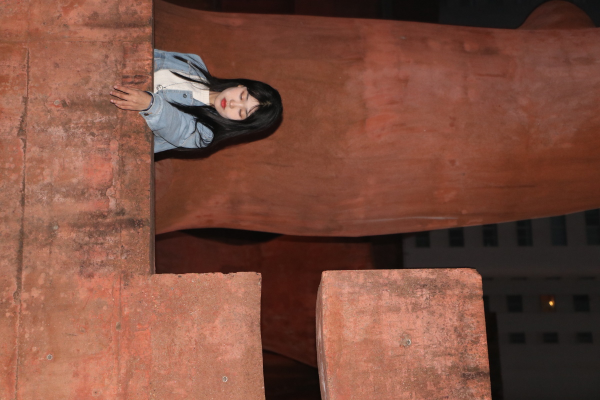 穿牛仔衣的女孩 - 周诗瑶566 - 图虫