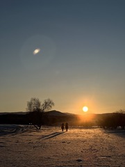001