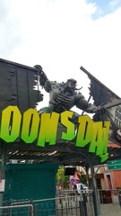 562141