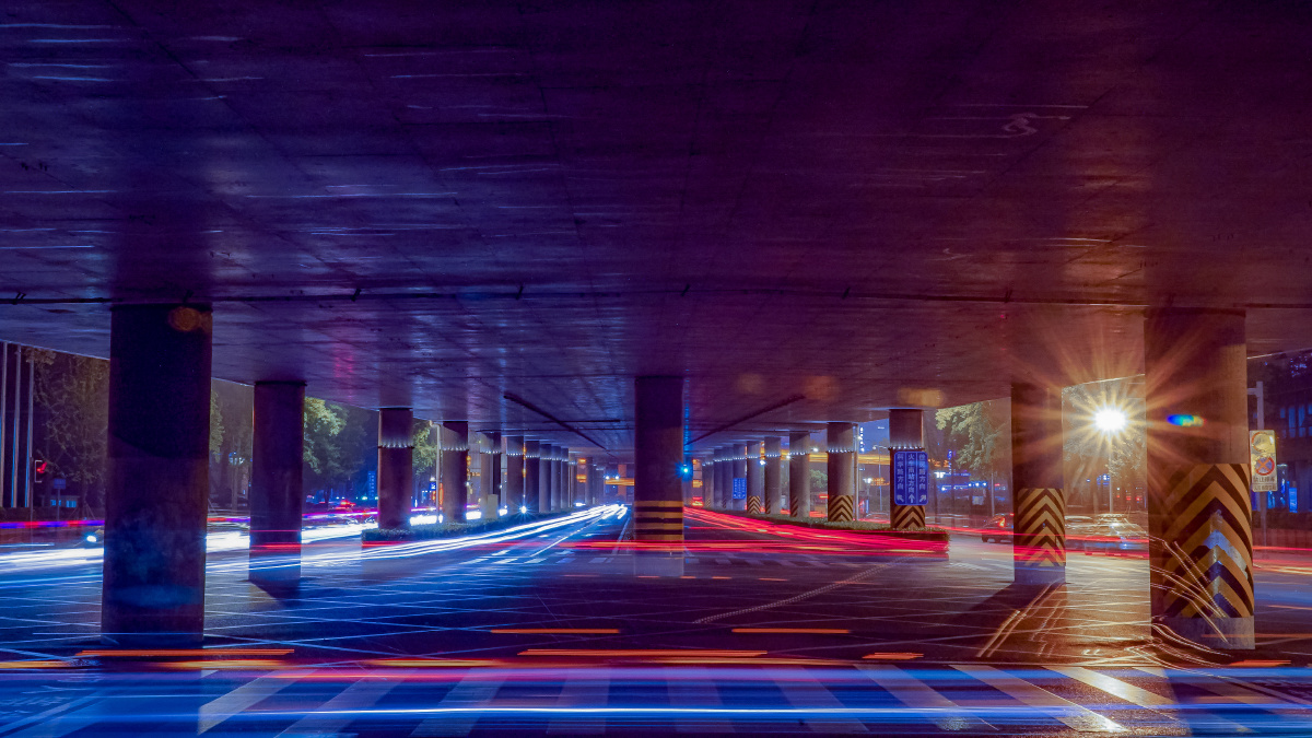 赛博朋克之成都高架桥底