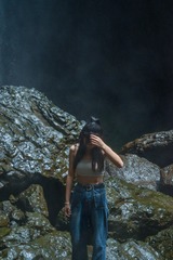 001