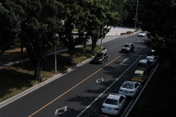 09888950-8452-4A73-B840-54A6F741AE9A/L0/001