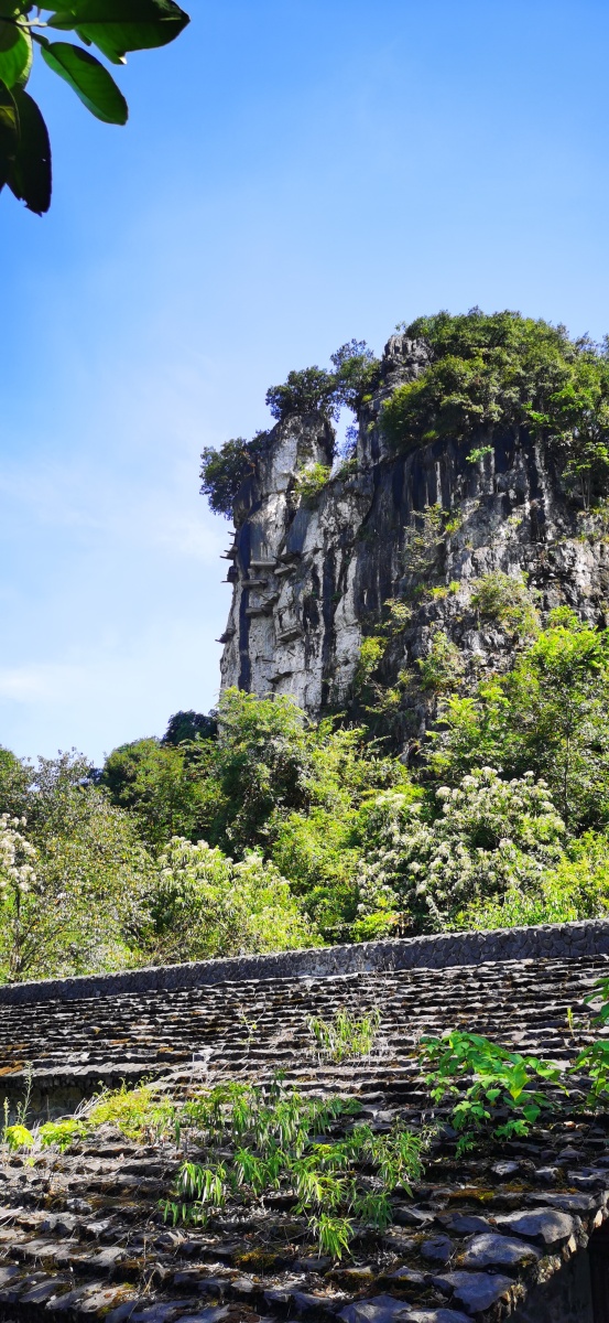 宜宾兴文石海景色优美