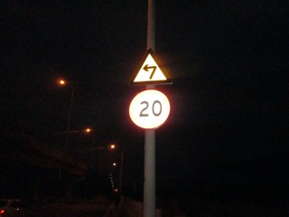 DA7F40D1-CD2D-4B55-91EC-7609390BD90D/L0/001