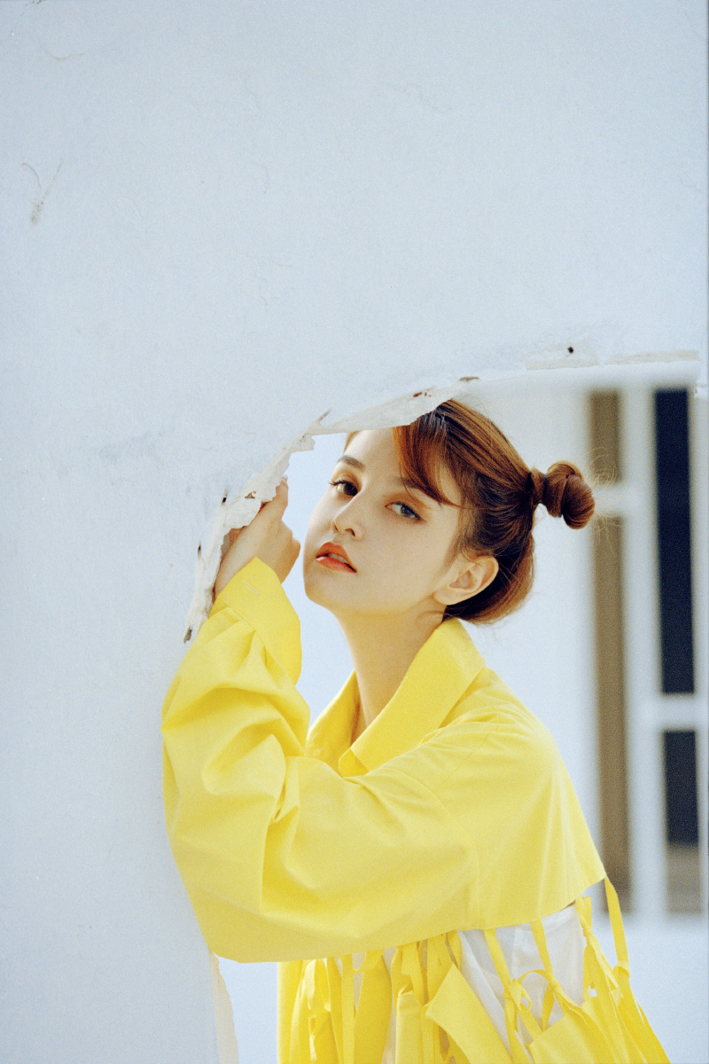 胶片机拍的混血小姐姐