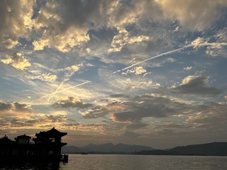 650D66B7-78CF-41AE-ADB1-F40FA7608809/L0/001