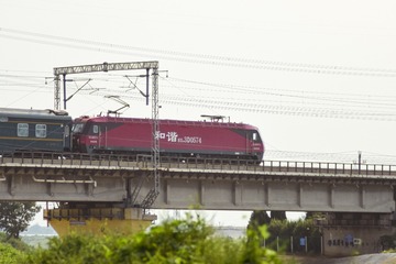 96891