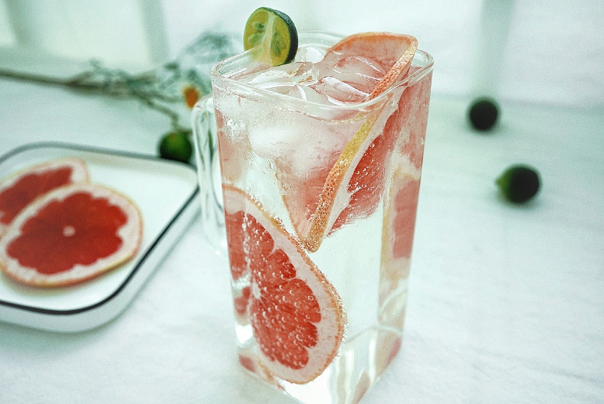 夏天的味道柚子汽水