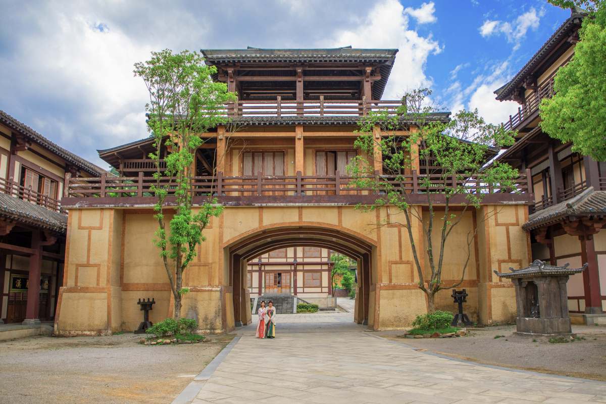 都匀秦汉影视城