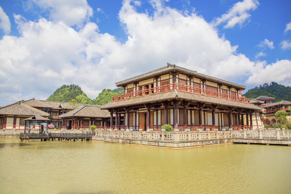 都匀秦汉影视城