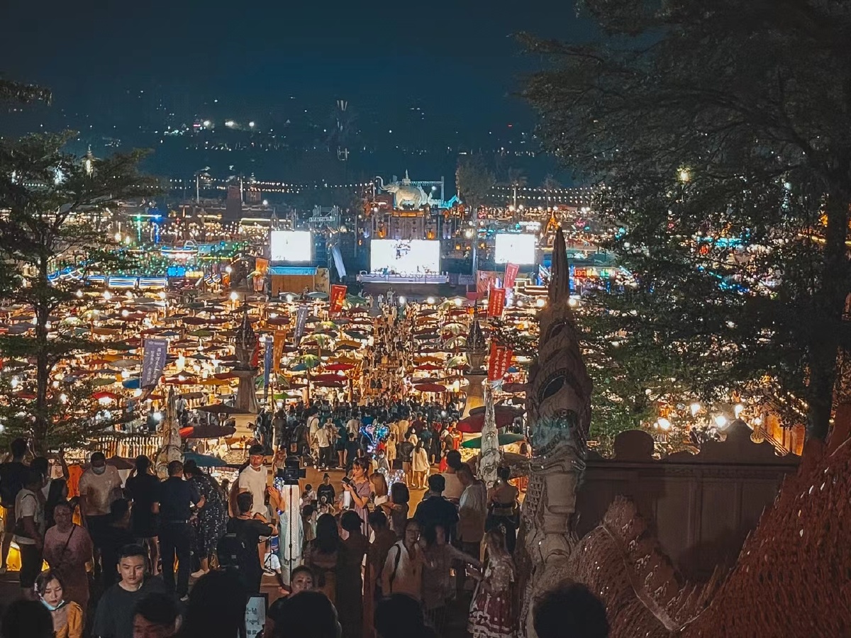 东南亚最大的夜市