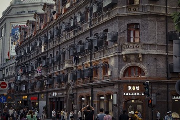 CB031B31-89A0-4BB8-8E64-6E364465A934/L0/001