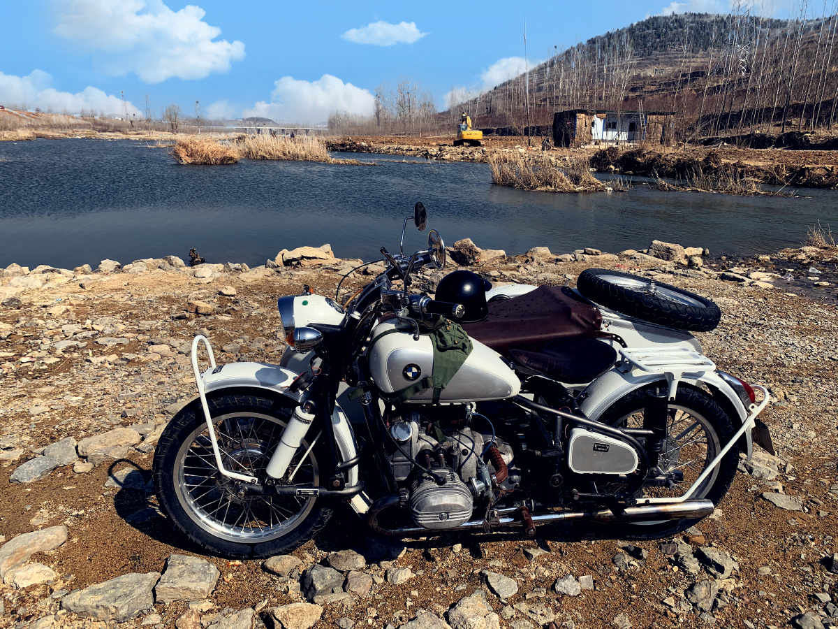 长江750边三轮配备了32匹马力喜欢侉子摩托车的点个关注