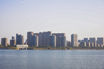 172849