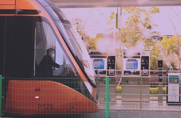 84EA5316-519A-4BF2-A11C-2C185D1B7171/L0/001