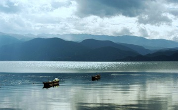 泸沽湖