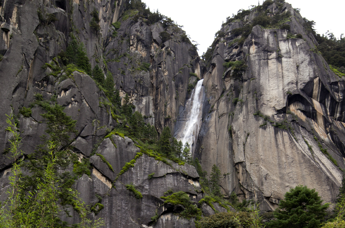 林芝卡定沟天佛瀑布