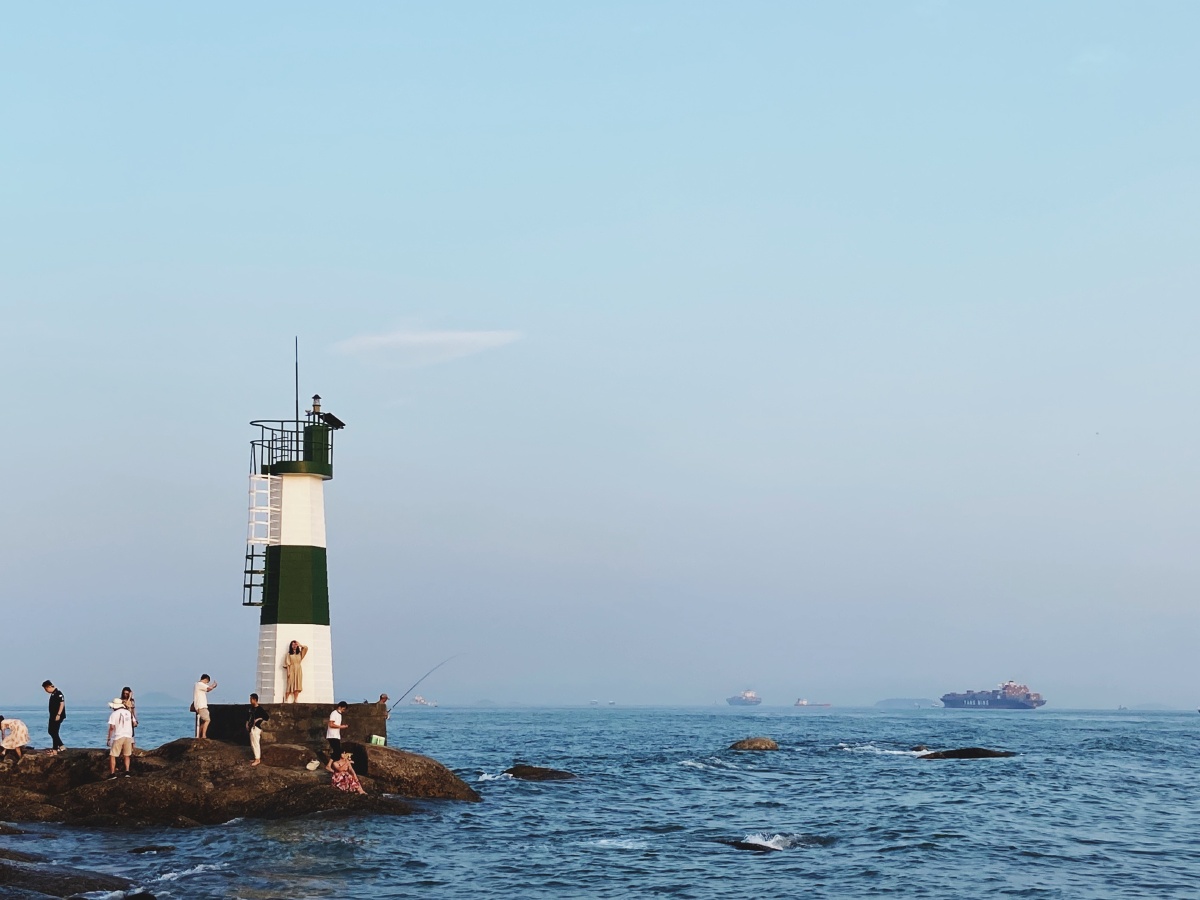 厦门海边鼓浪屿夕阳