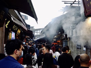 1FCC2FB3-1A93-4F03-8A92-ED828181338B/L0/001