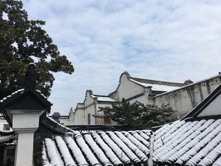 F9E09B97-5BB6-4704-96AE-6B2C059B91E4/L0/001