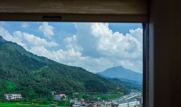 29A5FA1C-C3E5-41F6-8454-8873772C3726/L0/001