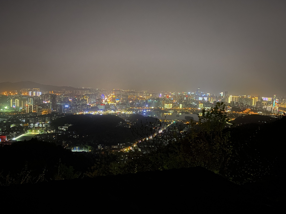 第一次夜爬体验岳麓山夜景05