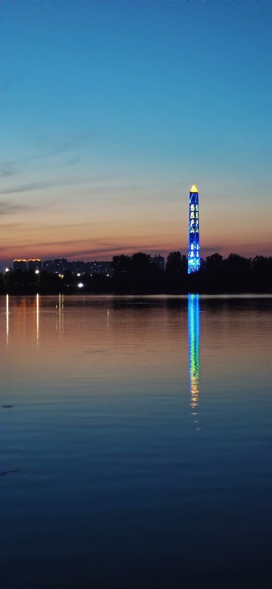 雅博渡口的等待 - 图虫