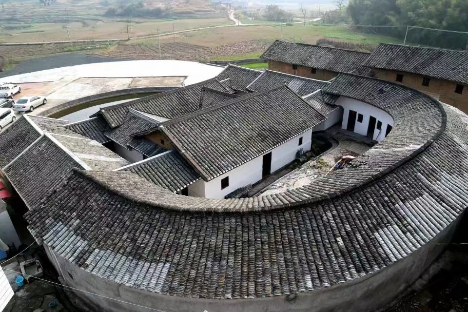 客家围龙屋 - 禅修行者 - 图虫