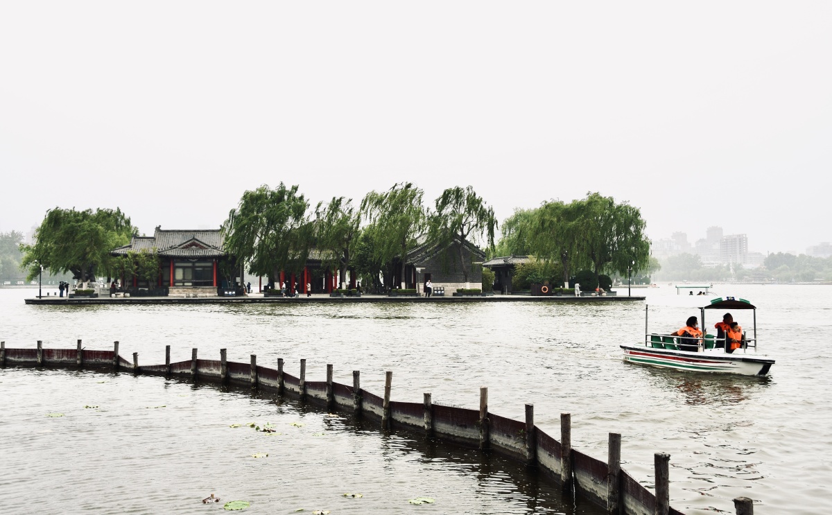 大明湖～湖心岛