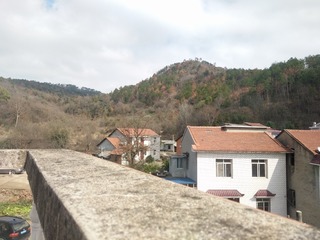 2526508