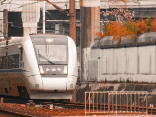 921518