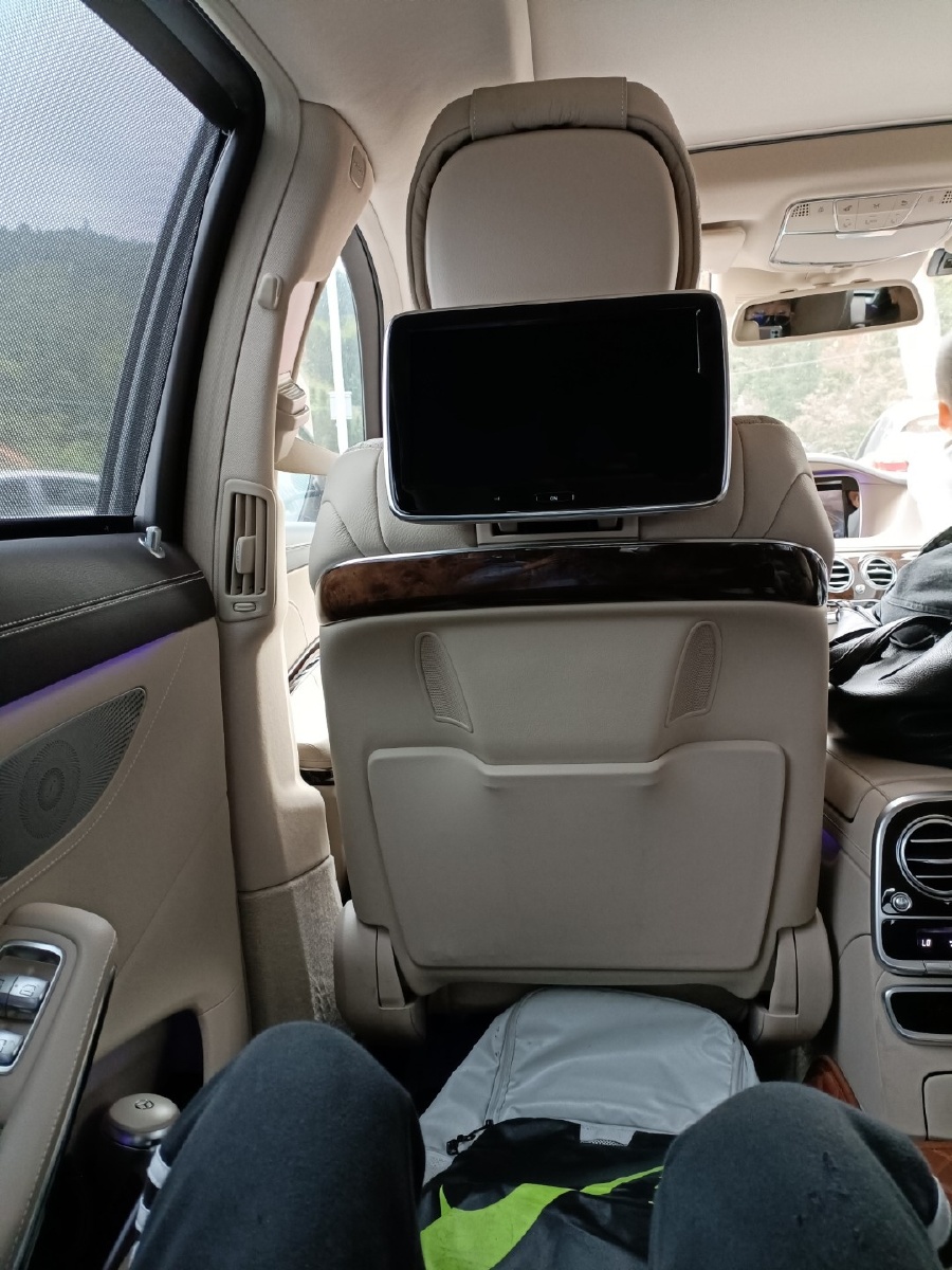 奔驰s400内饰图片