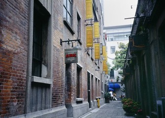 730073_p1
