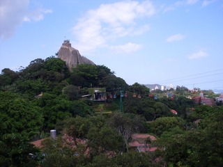 1907906
